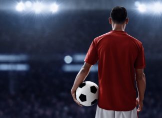 Maillot de foot rétro : une pièce culte pour les vrais passionnés