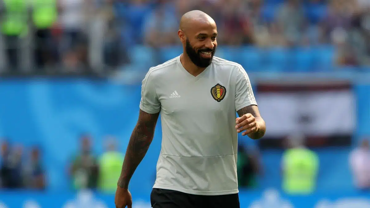 Henry footballeur international français et entraîneur adjoint en Belgique