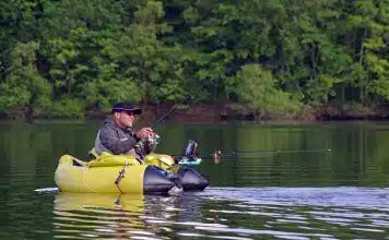 Pêcher en float tube : les avantages